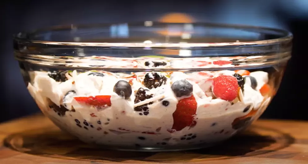 Vanilla Cinnamon Yogurt